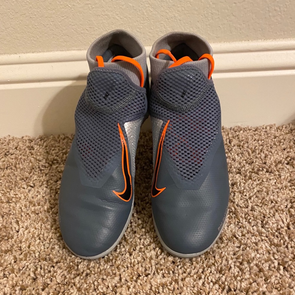 W Nike Phatom - image 3